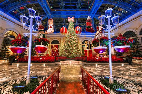 bellagio christmas decorations